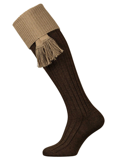 Two tone knitted shooting sock in truffle brown with pebble turnover and optional co-ordinatting garter tie.
