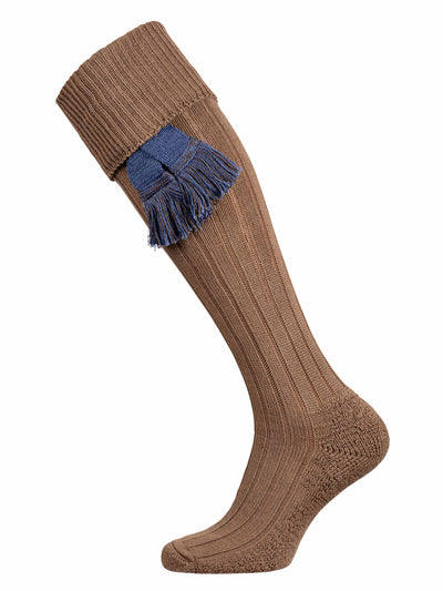 The Allensmore Cotton Shooting Sock in Taupe with optional blue garter. Cushioned sole.