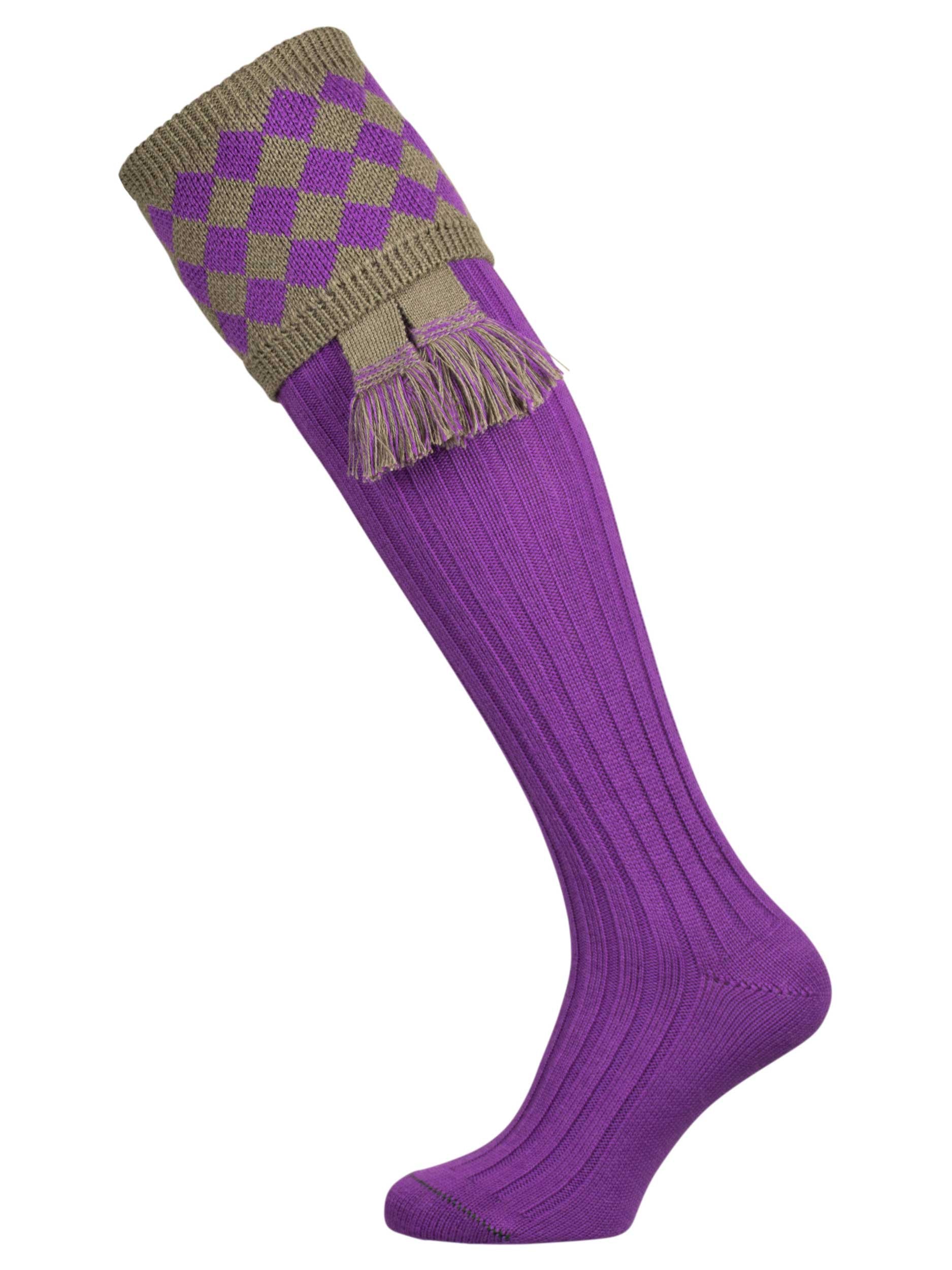 Traditional knitted shooting socks with ribbed leg in bright purple with a fern green chequer board pattern in the turnover
