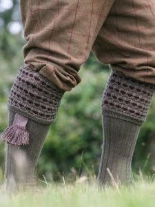 The Honeycomb Shooting Sock and Garter Set, Bracken with Rioja and Bison